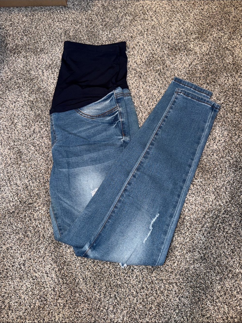 SHEIN Maternity Skinny Jeans with Dark Navy Belly Panel and Light Blue Denim
